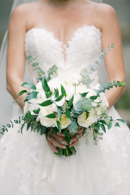 green and cream bridal bouquet